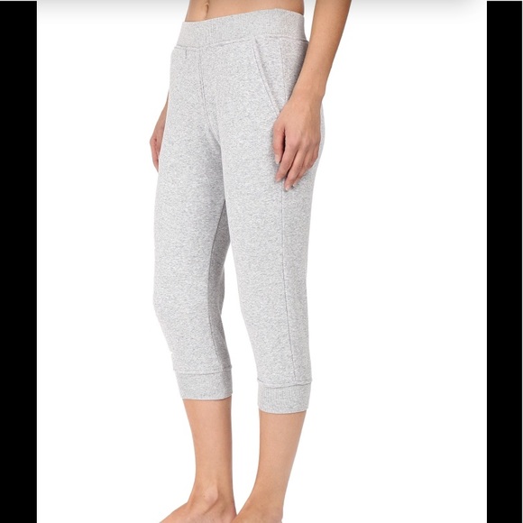 UGG Gray Cropped Pants - Picture 3 of 7